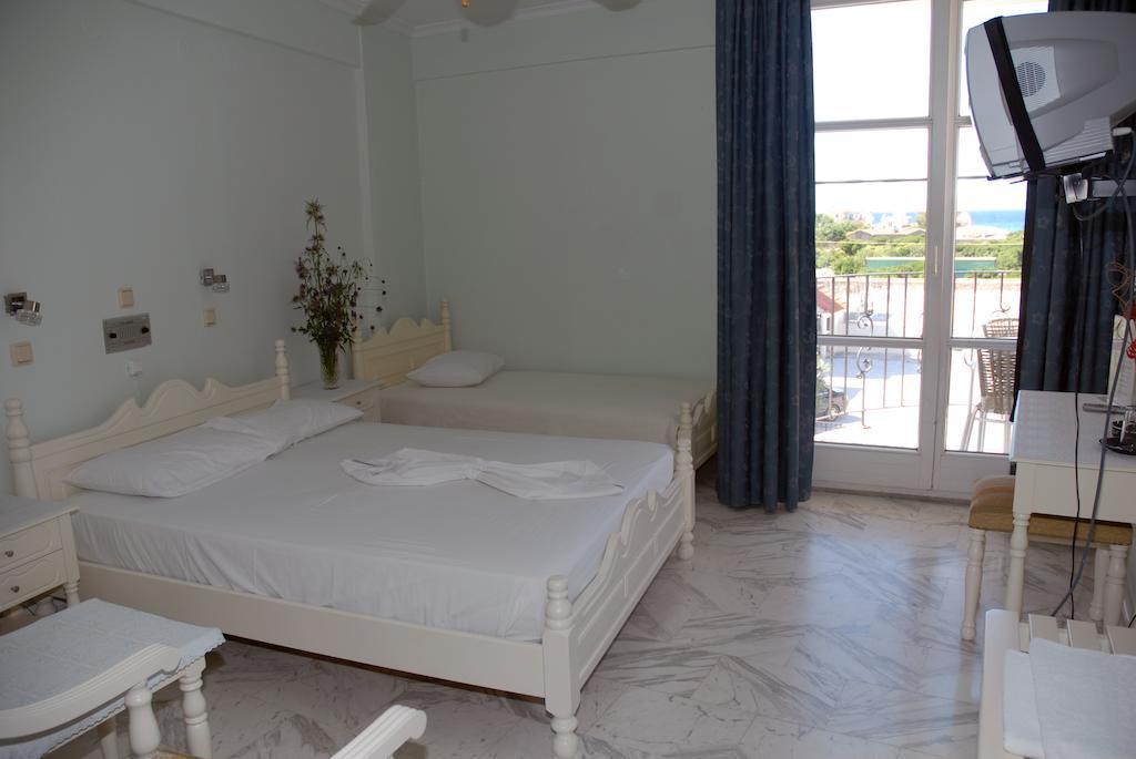 Amanda Hotel Karlovassi Luaran gambar